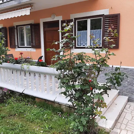 Clara 3 Apartament
