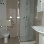 Clara 3 *
